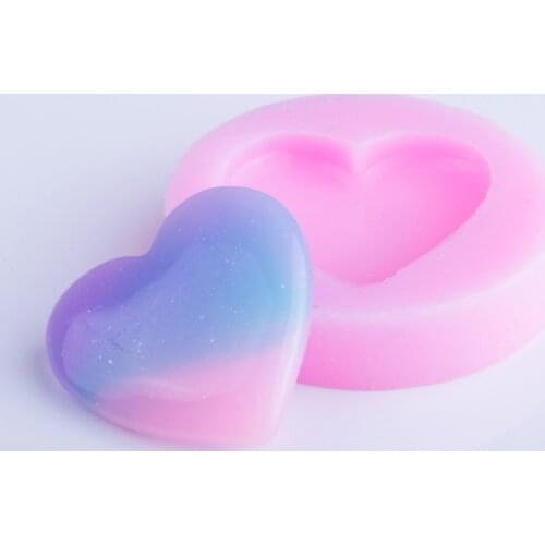 YF014 Heart Silicone Mold Charm Resin Jewelry Making Pendant Sugarcraft Miniaturesweet Candy Chocolate Fondant Mould