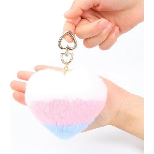 Luxury Gift Bunny Rabbit Fur Colors Heart Shape Keychain Pom pom Fluffy Key ring bag Pendant gift car pendant Handbag charm