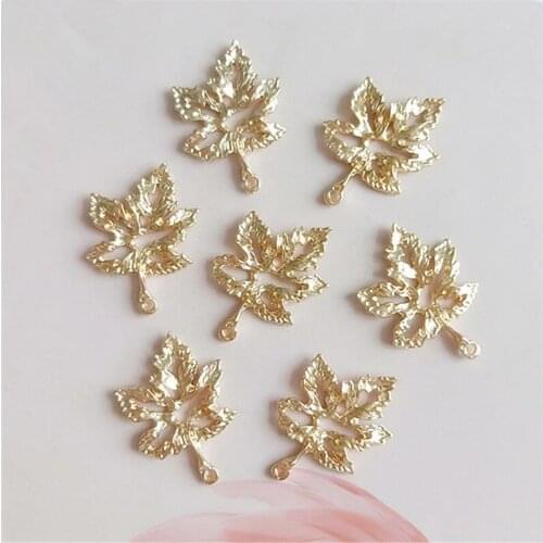 10pcs/lot Alloy Metal Golden Mapel Leaf Buttons Pendants Ornaments Jewelry Earrings Choker Hair DIY Jewelry Accessories Handmade
