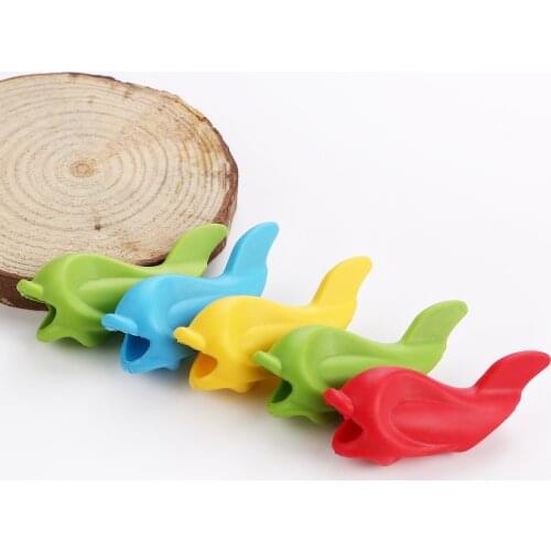 Pencil Grip Fish Silicone Pencil Grip Children Stationery Positive Attitude Hold a Pen Pen Accessories