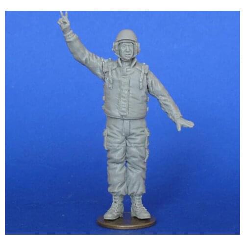 1/35 Israeli tank crew Resin kit soldiers GK Military theme Scene combination Uncoated No colour
