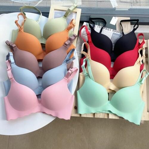 Macaron One Piece Seamless Girls Bra Glossy No Steel Ring Gathering Bra