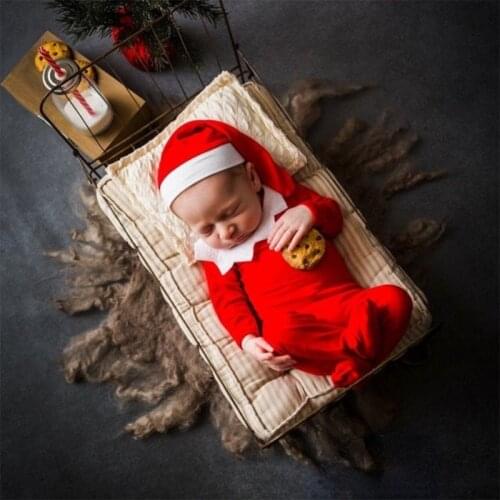 Newborn Photography Props Clothing Red Baby Romper with Collar Long Tail Hat Set