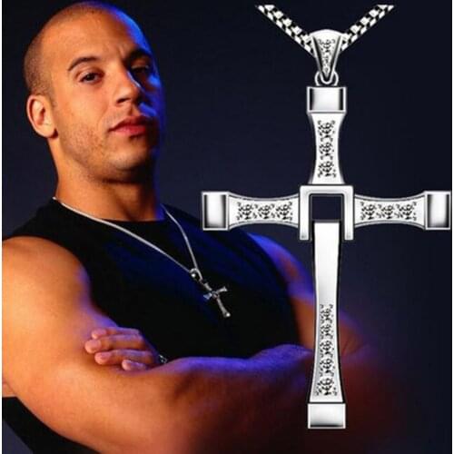 2018 The Fast And The Furious Dominic Toretto Vin New Movie Jewelry Classic Rhinestone Pendant Sliver Cross Necklaces Men