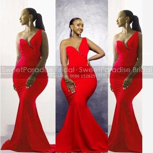 Plus Size Women One Shoulder Bridesmaid Dresses In Red Mermaid Sweetheart Long Wedding Party Dress Robe De Soiree De Mariage