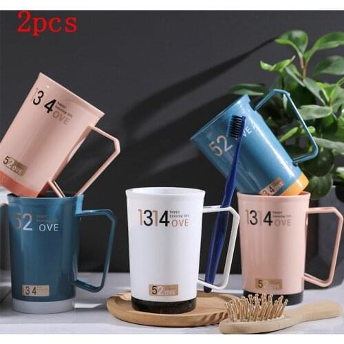 2pcs Love Couple Toothbrush Cup Creative Printing Portable Round Body Plastic Toothpaste Holder Handle Can Hold Toothbrush