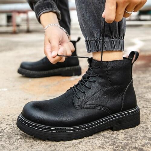 Winter Boots Men Leather Keep Warm Fur Ankle Boots Outdoor Fashion Casual Shoes Men Sneakers Winter Warm Waterproof Shoes