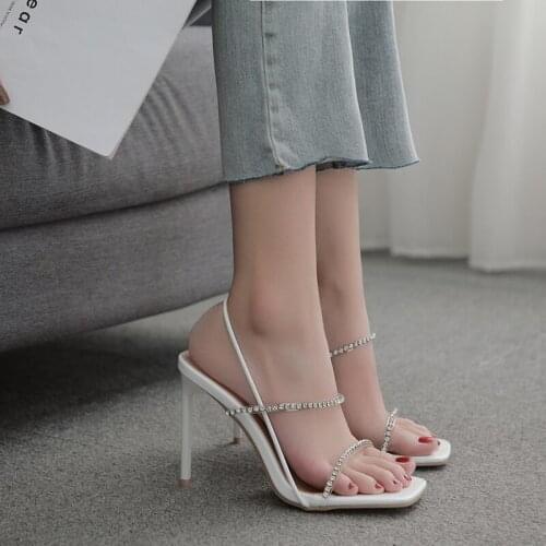2021 New Elegant Women Wedding Bride Shoes Fashion Transparent Rhinestone Sandals Women Summer Narrow Band High Heels Pumps Pink