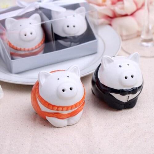 10sets/lot new arrival wedding favor ceramic pig salt and pepper shaker wedding party giveaways Guest souvenirs Free shipping