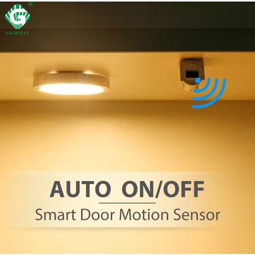 Smart Door Sensor Under Cabinet Light 2.5W 12V Motion Sensor Switch Lamp Wardrobe Closet Wardrobe LED Puck Lights Night Lighting