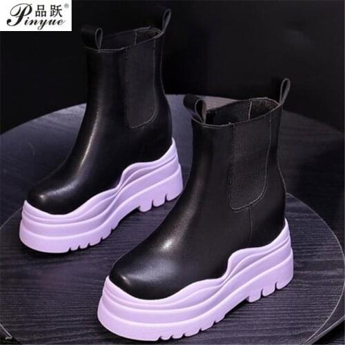 2021 Autumn New Comfortable Womens Ankle Boots Increase Platform Women Boots Round Toe Leather Elastic band Martin Boots