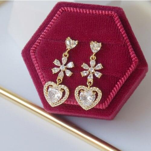 Delicate Jewelry 14K Gold Plated Zircon Heart Stud Earrings for Women Unique Elegant Flower Long Earrings