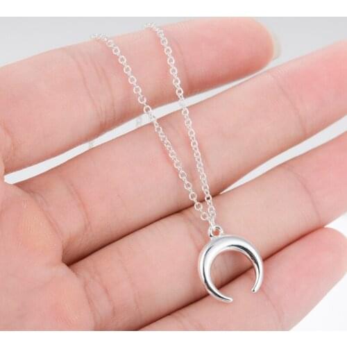 Shuangshuo Vintage Cresent Moon Horn Pendant Necklace Women Horn Necklaces & Pendants Statement Necklace Jewelry bijoux femme