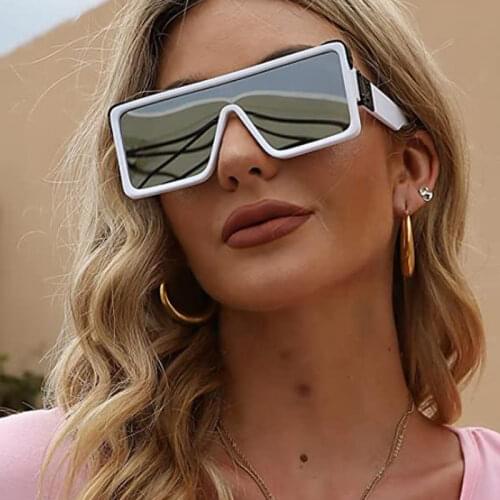 Retro Square Sunglasses Women Brand Designer Summer Styles Oversized Fashion Flat top Glasses High Quality Shades Men UV400
