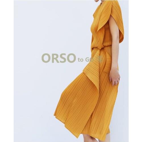 HOT SELLING Miyake fashion Twill cut Asymmetric fold pure color twill skirt design IN STOCK