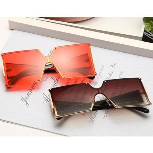 Fashion Oversized Square Frame Sunglasses Unisex Vintage Women Brand Designer Big Sun Glasses Female UV400 Gafa De Sol