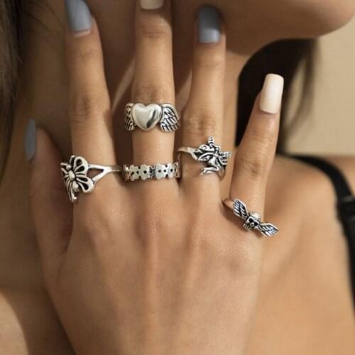 5pcs/set Vintage Silver Plated Angel Wings Ring for Womens Gothic Punk Steampunk Heart Butterfly Skull Ring Sets Party Jewelry