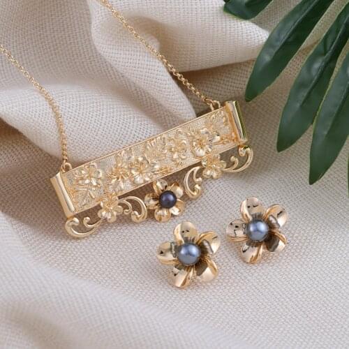 Hawaiian Fashion Jewelry Sets Polynesian Samoan Gold Flower Pendants Necklaces Trendy Earrings Necklaces Wholesale for Women New
