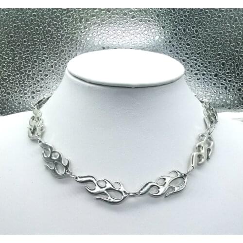 New Hip Hop Street Unisex Flame Necklace Gothic Style Metal Pendant Men and Women Rock Chain Jewelry Accessories