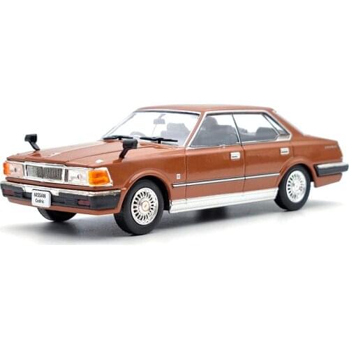 Diecast 1/43 Scale 1/43 Nissan Cedric430 1979 Alloy Model Cars Display Adult Collection Toys for Boys Gift Color Boxed