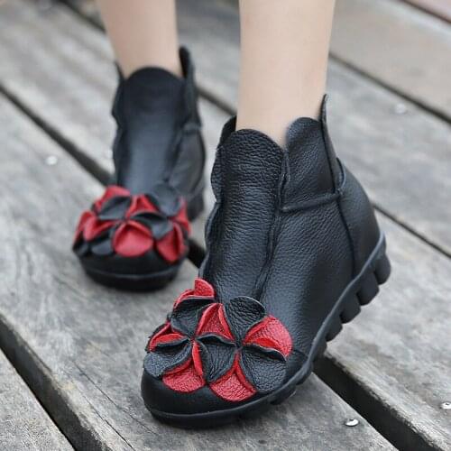 Women Genuine Leather Ankle Boots Plush Warm Ladies Shor Boots Hand Sewing Flat Shoes Female Retro Flowers Autumn Winter Shoe