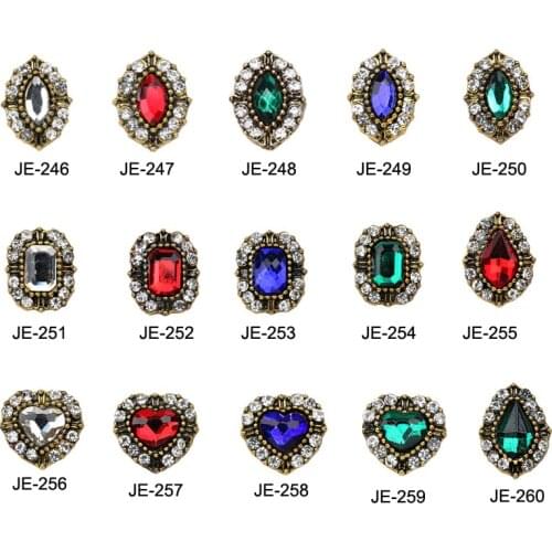 5Pcs/lot Colorful Crystal Nail Charms Jewelry DIY Charms Art 3D Nail Decoration crystal Shaped Alloy Nail Art Diamond Stickers