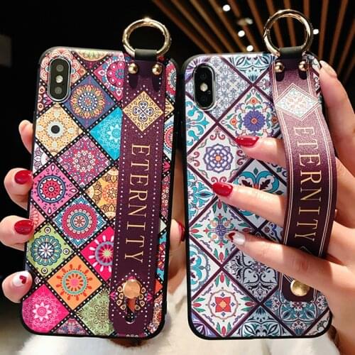 Trendy Flower Wristband Phone Holder Case for OPPO Realme 5 6 Pro C11 C15 X2 Pro XT C2 U1 2 Reno 4 3 2 Luxury 3D Relief Cover