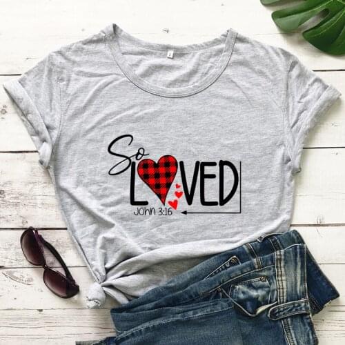 Colored So Loved John 3:16 Buffalo Plaid Heart T-shirt Vintage Women Christian Tops Tees Funny Valentines Day Gift Tshirt