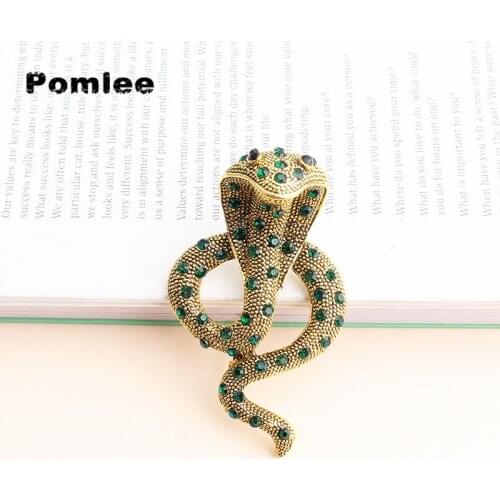 Pomlee New Rhinestone Cobra Brooch Women And Men Unisex 3 Colors Snake Brooches Animal Pin Winter Design Jewelry Good Gift