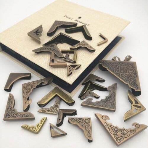10pcs 30x30mm Golden/Bronze Metal Book Corners Albums Menus Folders Box Corner Scrapbooking Protectors For Decor 30x30mm
