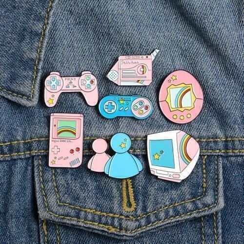 New Creative Girl Pink Cute Cartoon Game Console Handle Dripping Pin Badge Party Gift Small Accessories