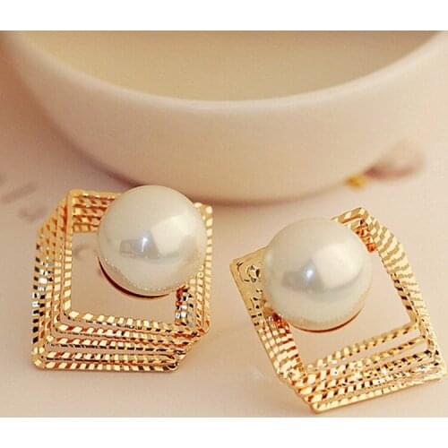 Korean Style 2020 Earrings New Three-Dimensional Multi-Layer Hollow Square Pearl Exaggerated Refined Ear Stud Female Wholesale