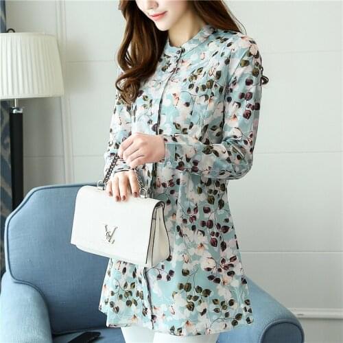 Spring new womens shirt Korean version of long-sleeved printed chiffon shirt Womens mid-length sun protection shirt top