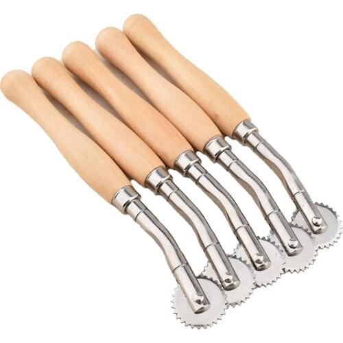 Chainho,Cloth & Fabric Pressing Scribe Wheel,Wooden Handle,DIY Sewing & Tailor Accessories,1 Piece,TL010