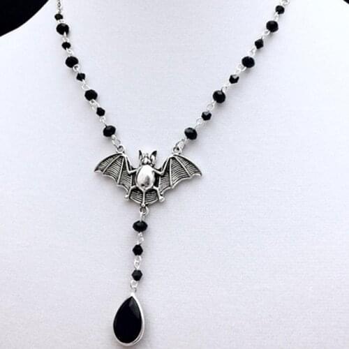 Gothic Bat Pendant Necklace For Women Charm Halloween Fashion Exaggerated Crystal Anime Choker Necklace Jewelry New Gifts Party