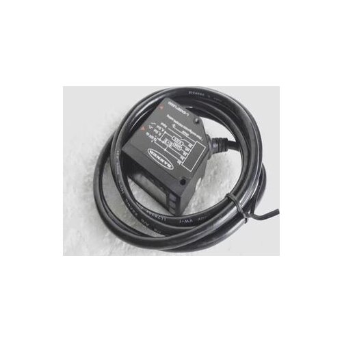 Free Shipping 1pcs/LOT Laser displacement sensor range 1 meter accuracy 1mm LE550I/LE550IQ/LE550U/LE550UQ