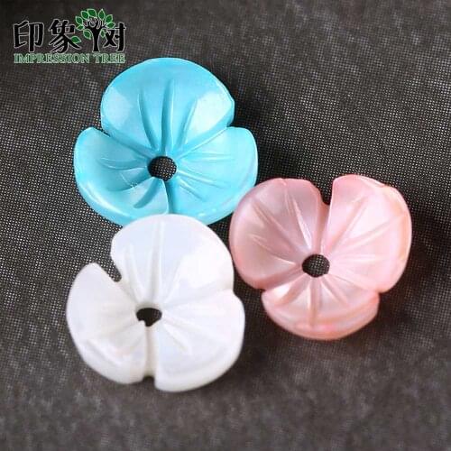 10Pcs 8mm Cute Colorful 3D Flower Shell Beads Natural MOP Shell Caps Flower Spacer Beads DIY Jewelry Components Bracelet Making