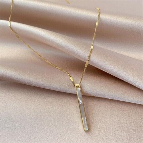 Fashion Clavicle Chain Necklace for Women Exquisite Imitation Shell Gold Necklace Elegant Ladies Party Jewelry