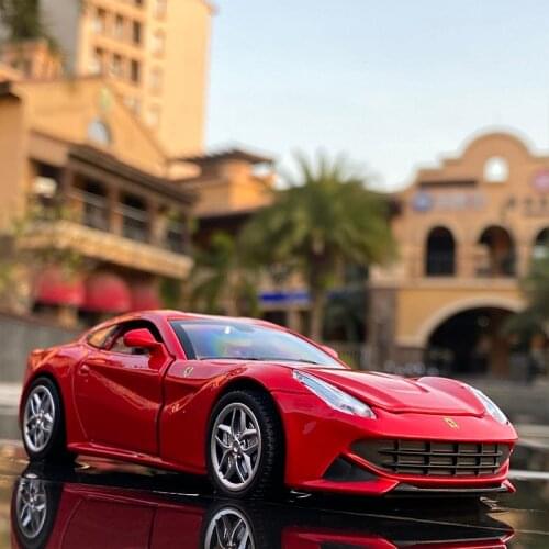 1:32 Ferra F12 Berlinetta Supercar Model Die-casting Metal Model Children Toy Boyfriend Gift Simulated Alloy Car Collection