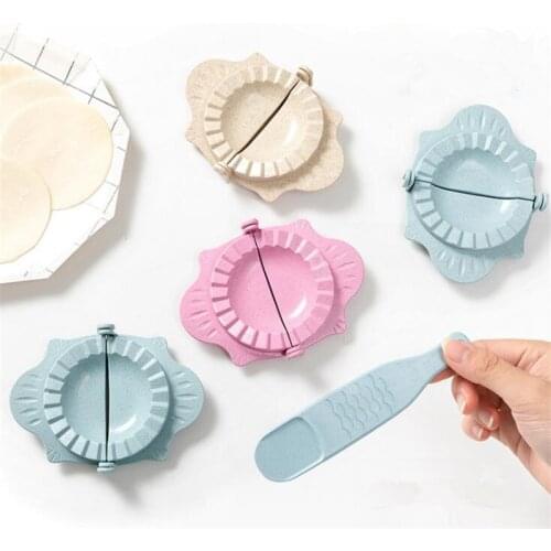 2019 New DIY Dumplings Maker Tool Wheat Straw Jiaozi Pierogi Mold Dumpling Mold Clips Baking Molds Pastry Kitchen Accessories