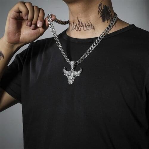 Fashion Cuba Men Hip Hop Full Rhinestone Bull Head Pendant Necklace Sparkling Ice Out Gold Punk Necklace For Boyfriend Gift