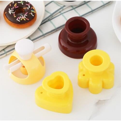 Love Heart Flower Shape Donut Maker Cutter Multiple Functions Cake Bread Dessert Bakery Mold Baking Tools High Quality