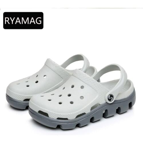 RRYAMAG 2021 Casual Garden Clogs Waterproof Shoes Women Classic Nursing Clogs Hospital Women Work Medical Sandals big size