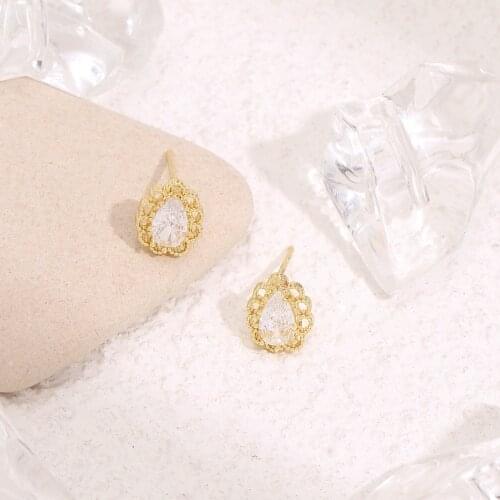 Drop Shaped Jewelry Designed for Women Earrings Gold Color Earrings Inlaid Cubic Zirconia Surprise Gifts for Friends The Wedding