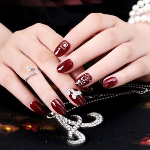 24pcs/set faux nails Detachable Pre Design Glitter Diamond Pendant Design Short Nail Manicure Fake Nail Tips with Glue