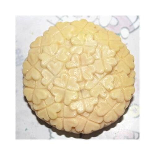 C292 A clover Art Silicone Soap mold Craft Molds DIY Handmade soap molds