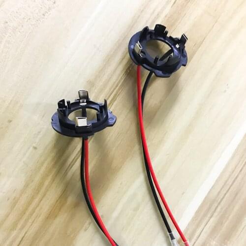 2X Car Base H7 LED Light Bulb Holder Socket LED Headlight Adapter Base For VW GOLF 5 MK5 GTI Jetta LED Headlight Lamp Adapter H7