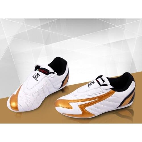 2017 New Arrival Korea Pinetree KidsTaekwondo Shoes Men Shoes Taekwondo kongfu Athletic martial arts shoes Sneaker boxing shoes