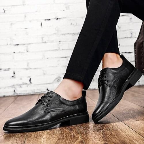 Hot oxford leisure shoe 2020 men hombre formal formales mens causal casual flat leather sale cuero for mens bussiness man black