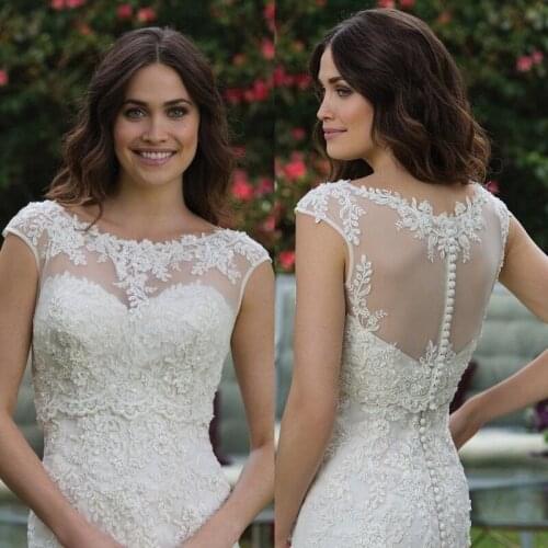 New Elegant Wedding Jackets Wraps Short Scoop Neck Boleros Bridal Cape Lace Appliques White Ivory Custom Made New Jacket